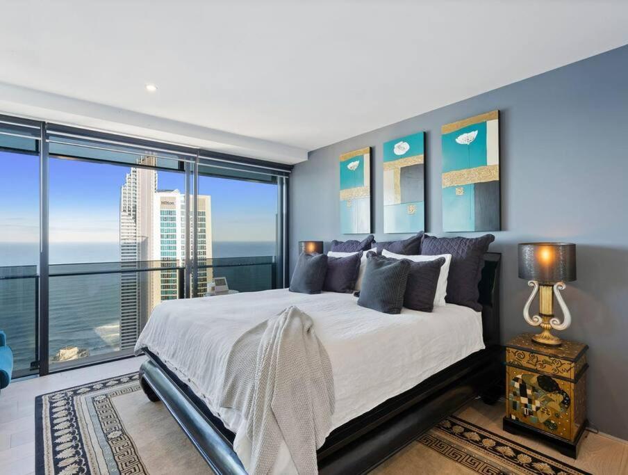 Exclusive Circle On Cavil Sub-Penthouse Luxury Apt - Hosted By Coastal Letting Gold Coast Exterior photo