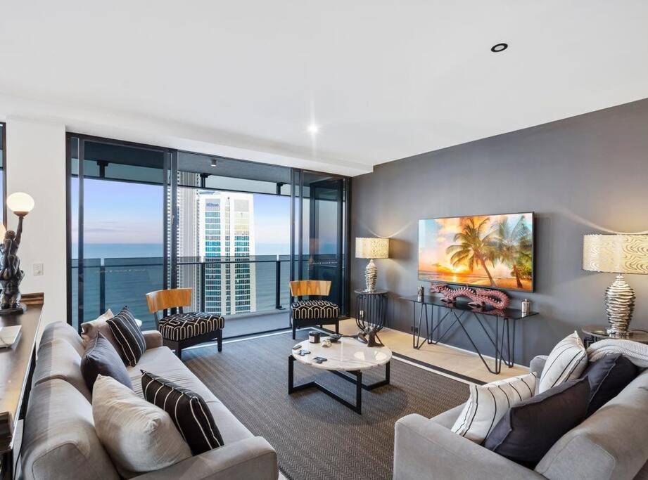 Exclusive Circle On Cavil Sub-Penthouse Luxury Apt - Hosted By Coastal Letting Gold Coast Exterior photo